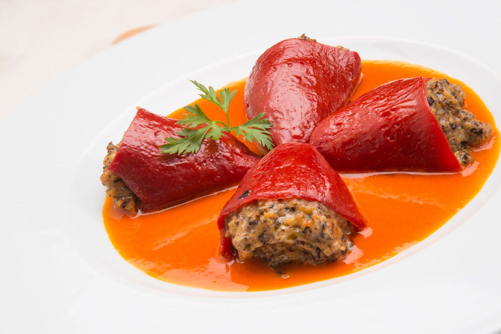 5452 1 Pimientos rellenos de tortilla de patata con morcilla (937) xl