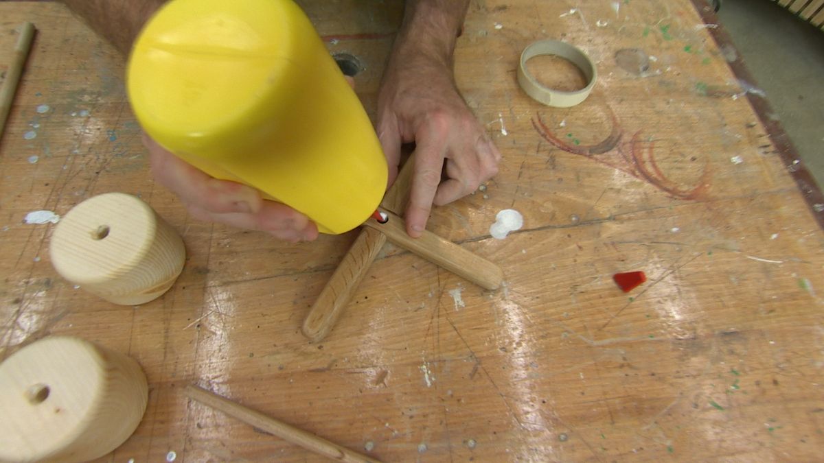 Helicóptero infantil de madera paso 10