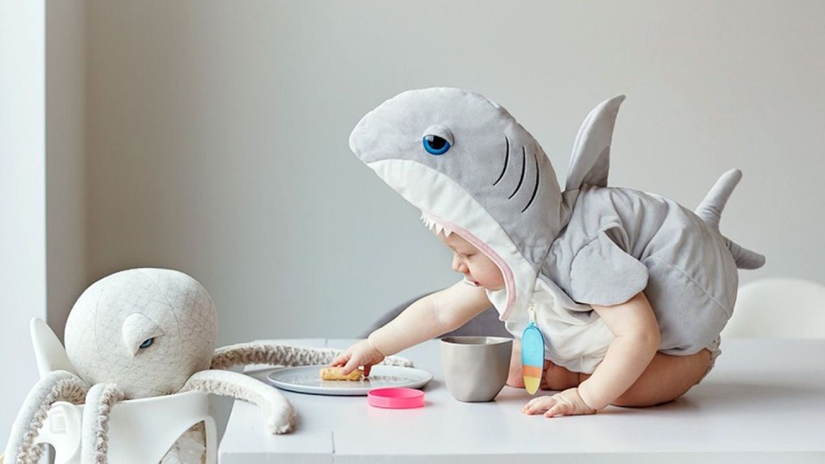 Disfraz de tiburón para bebé