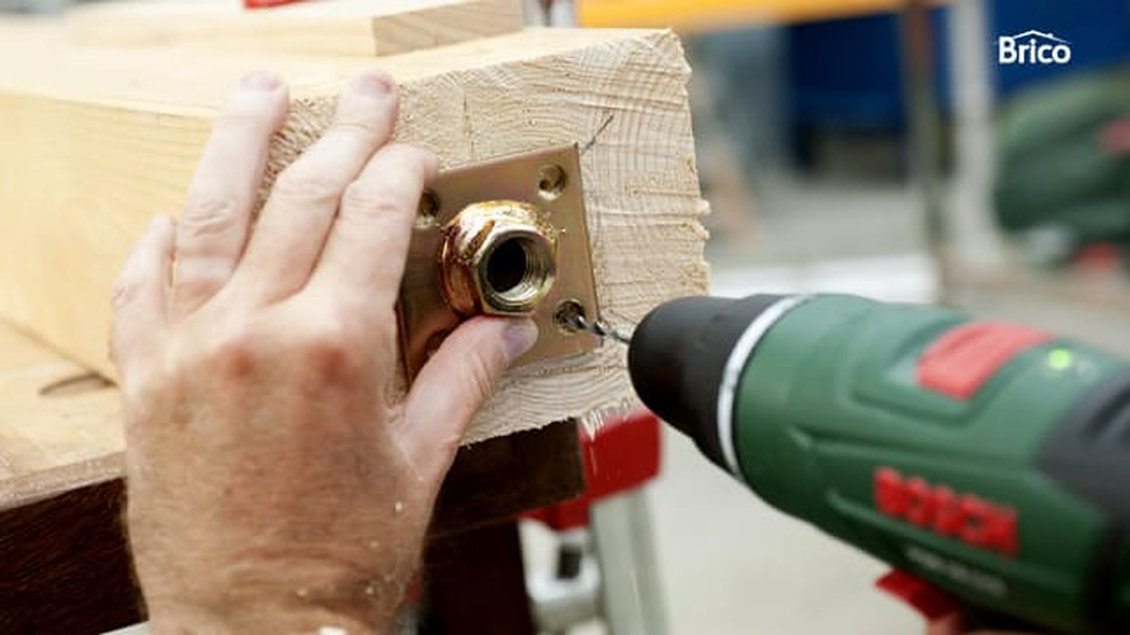 Brico 663 como hacer una pergola de madera p4
