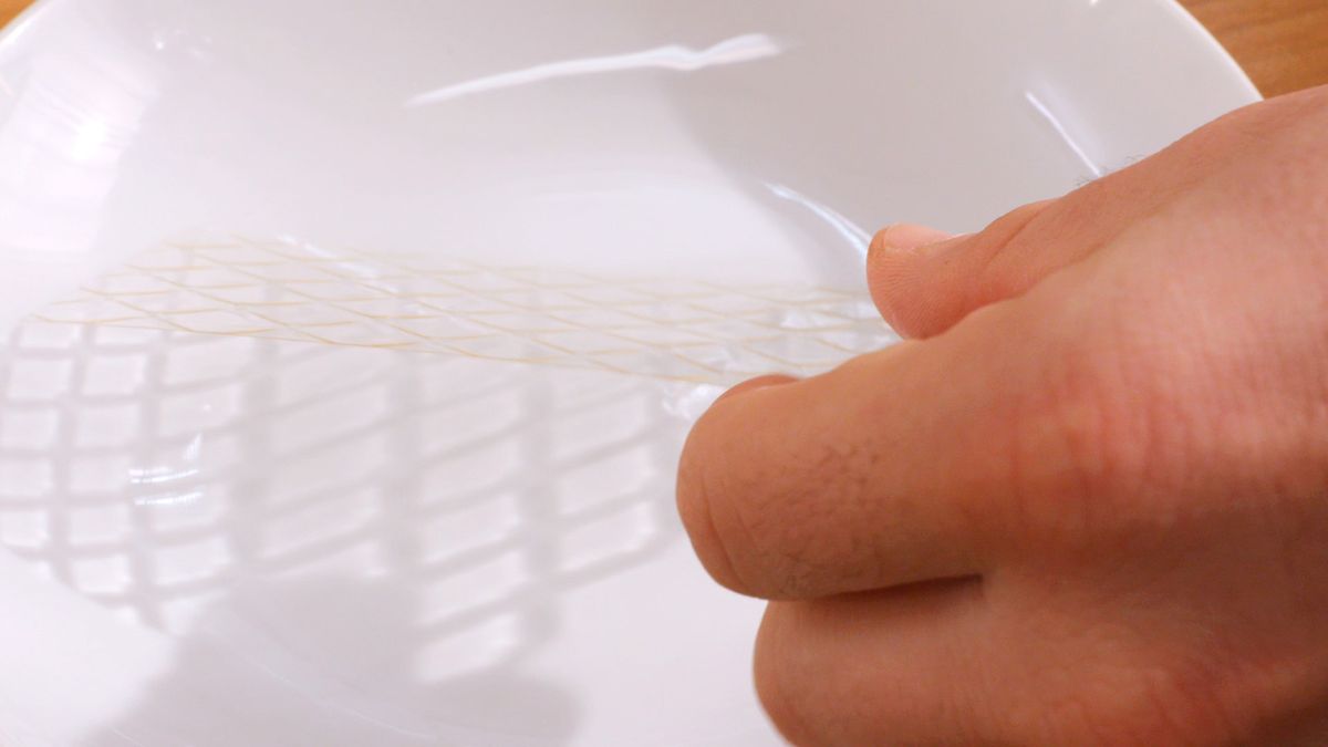 Hidratar la gelatina para dar textura perfecta a la mousse