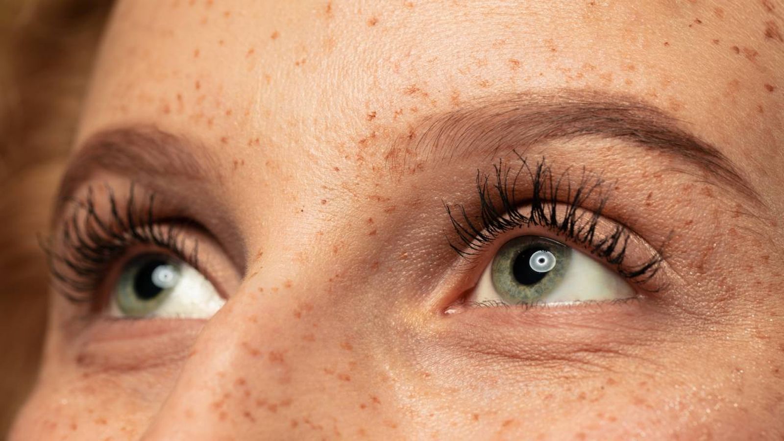 como hacer crecer las pestanas resultado