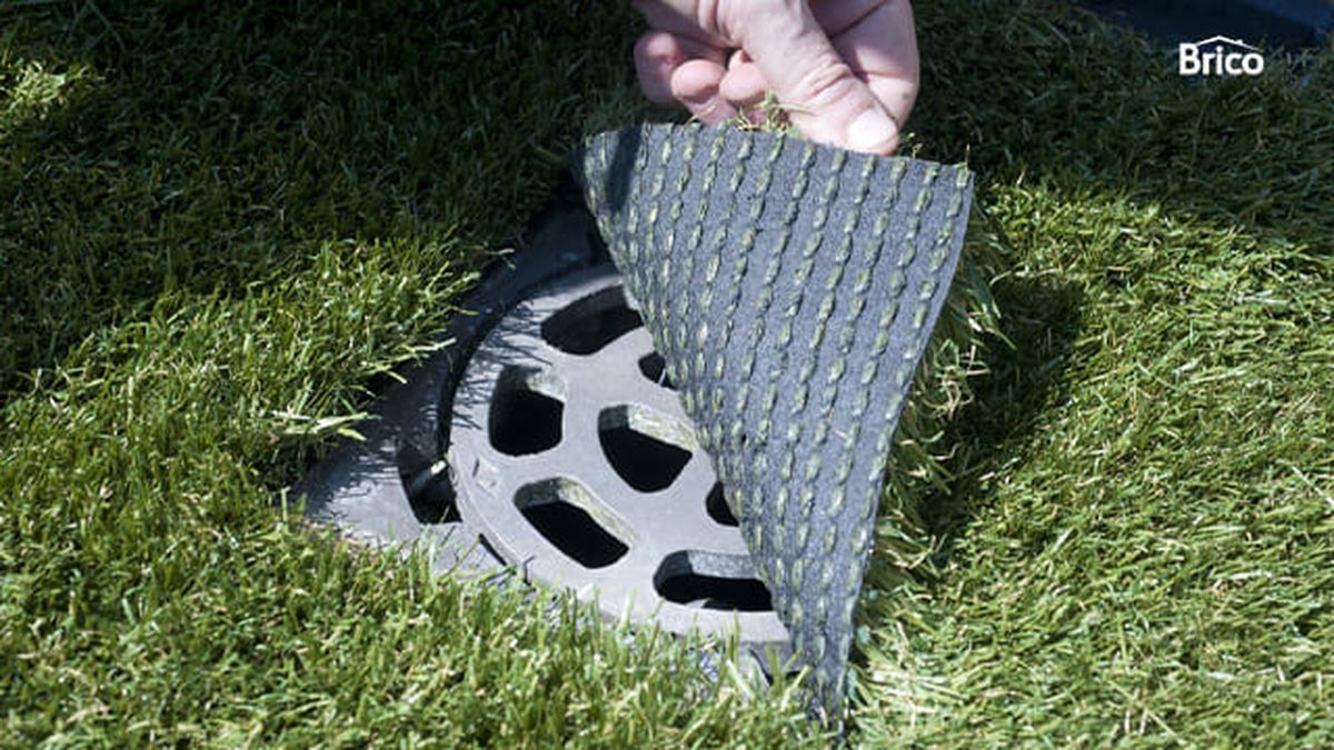 Bricomania 693 poner cesped artificial terraza paso7