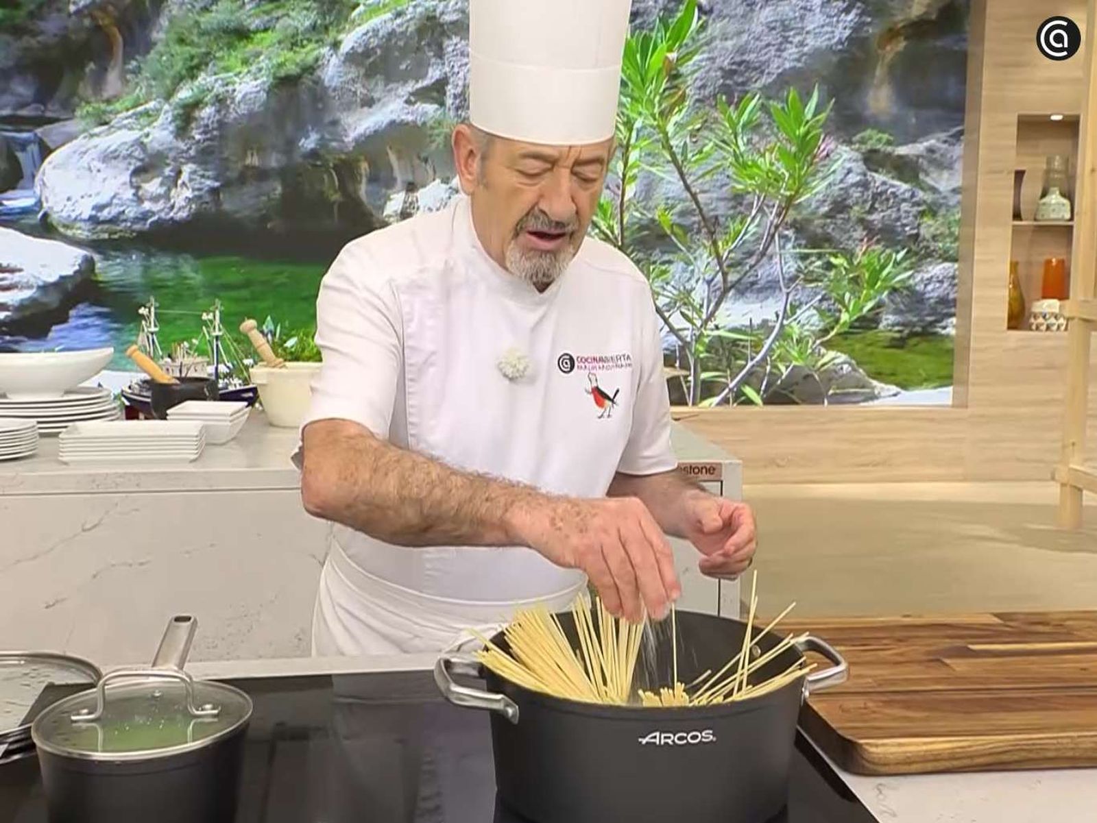Cuece la pasta