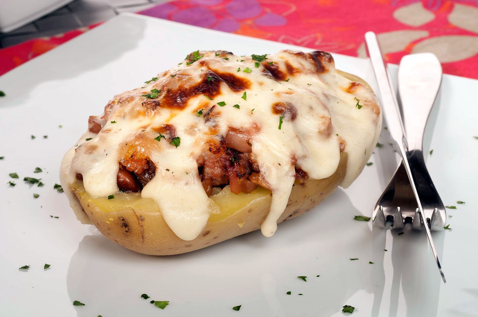 1425 Papas rellenas de carne y bechamel (609) xl