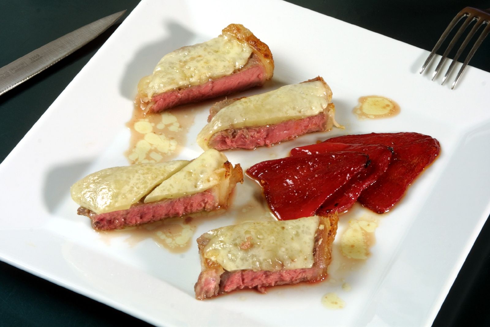 Entrecot con piquillos