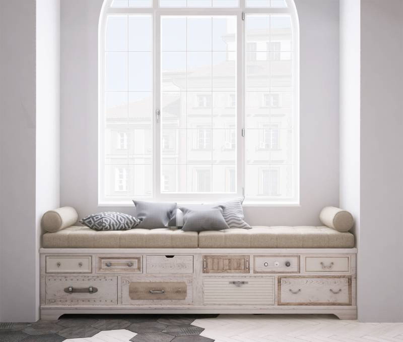 Ventana con sofá con almacenamiento.