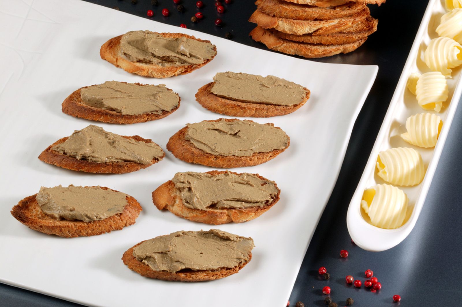 Paté casero a la pimienta verde