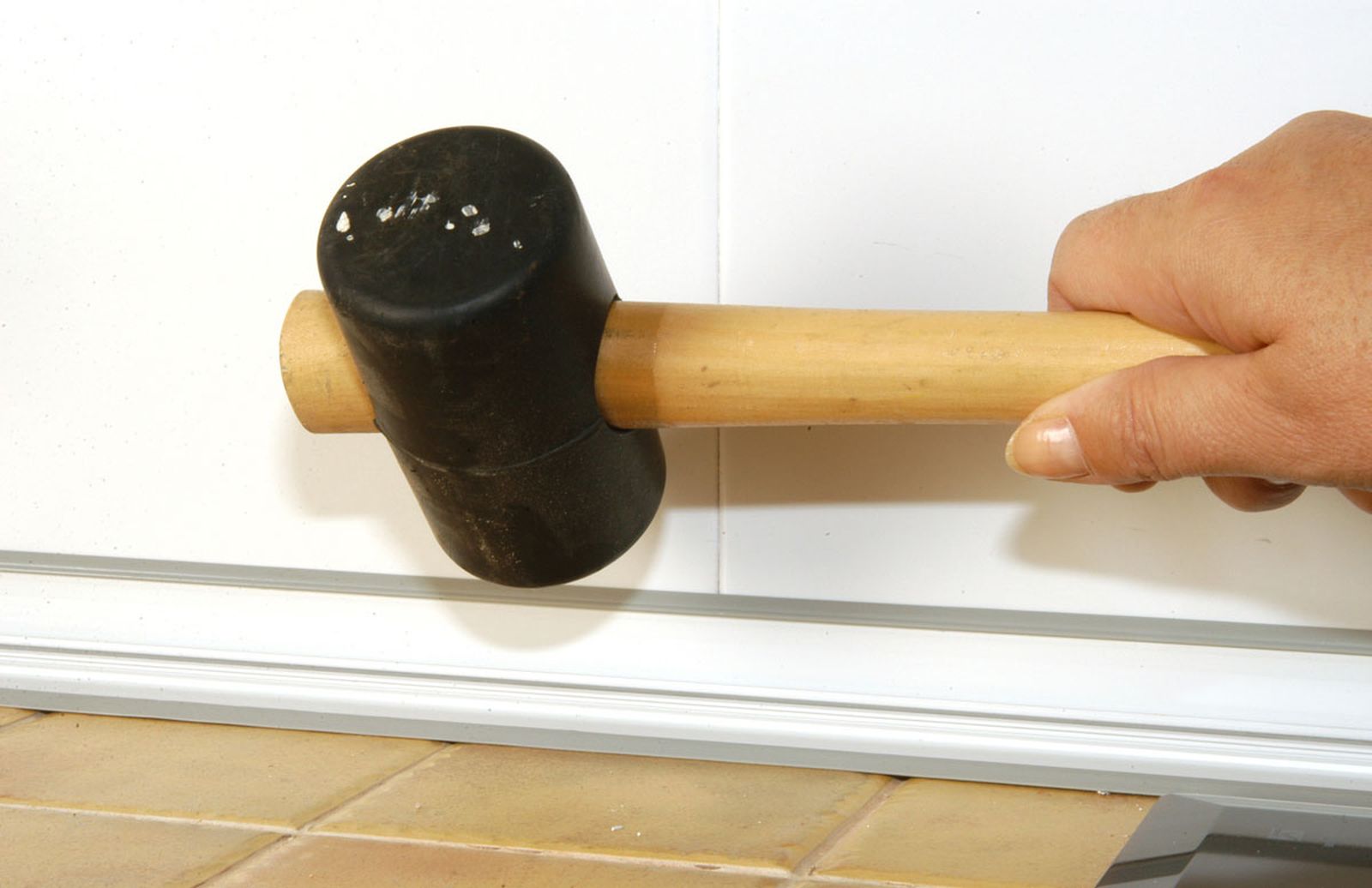 Colocación de copetes de cocina paso 8