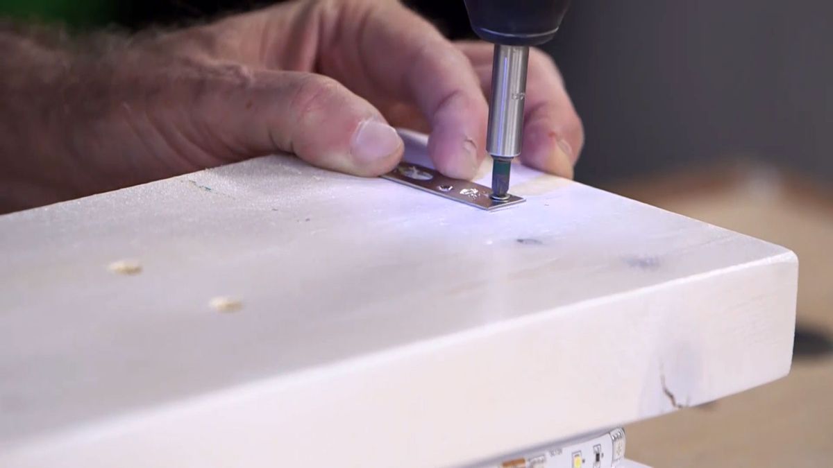 966 lampara liston madera paso 10