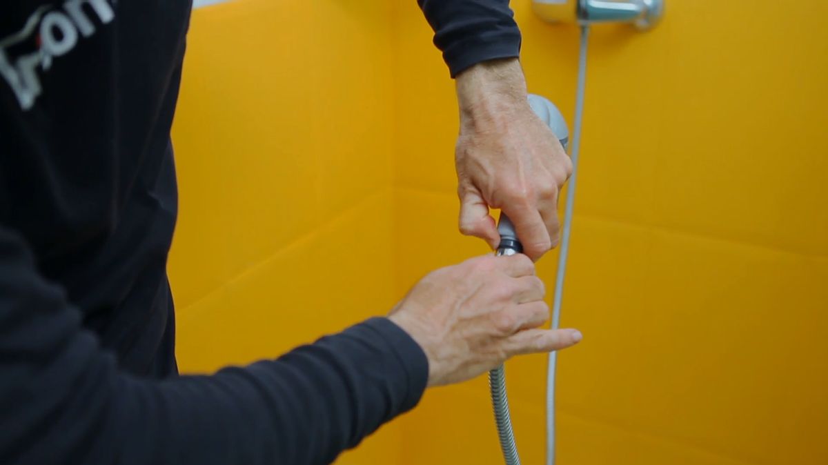 Colocar una parada de ducha con pulsador paso 2