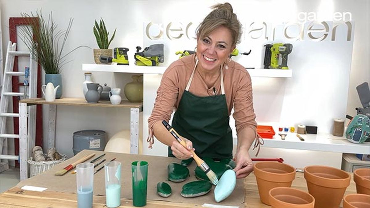 como hacer cactus con piedras paso 2