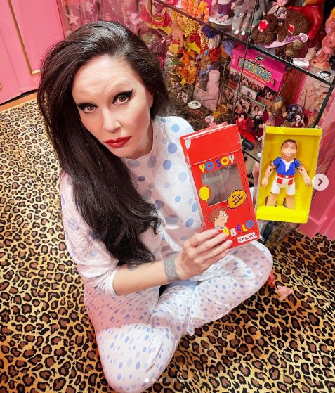 vitrina kitsch