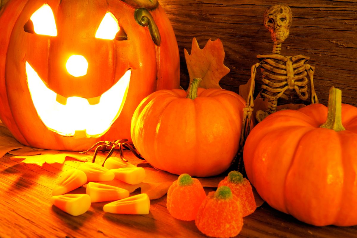 Cómo decorar la casa para hacer una fiesta de Halloween   rincones