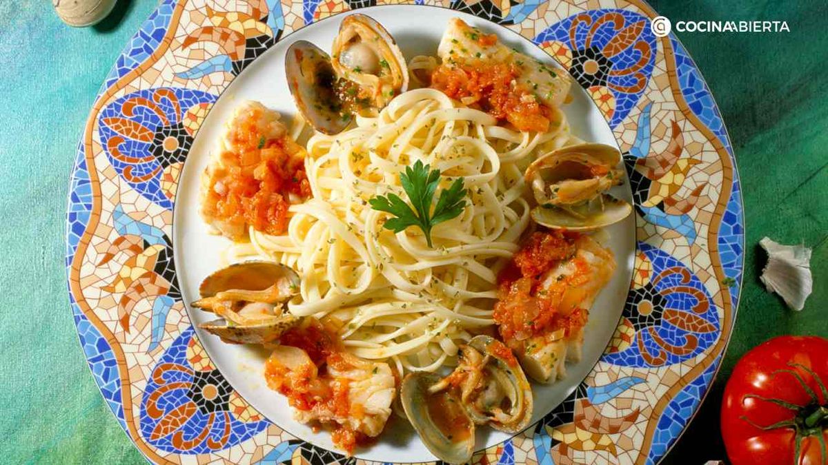 Con la receta de Karlos Arguiñano, tendrás unos tallarines con pescado en 30 minutos