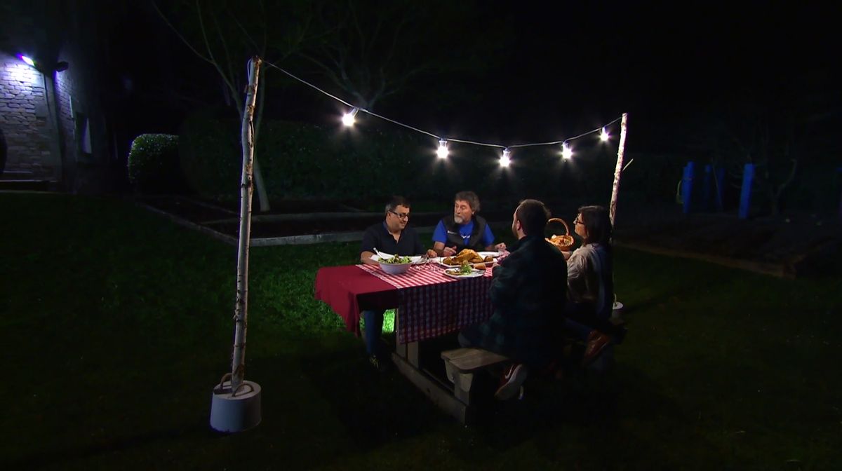 Soporte para guirnalda de luces paso 13