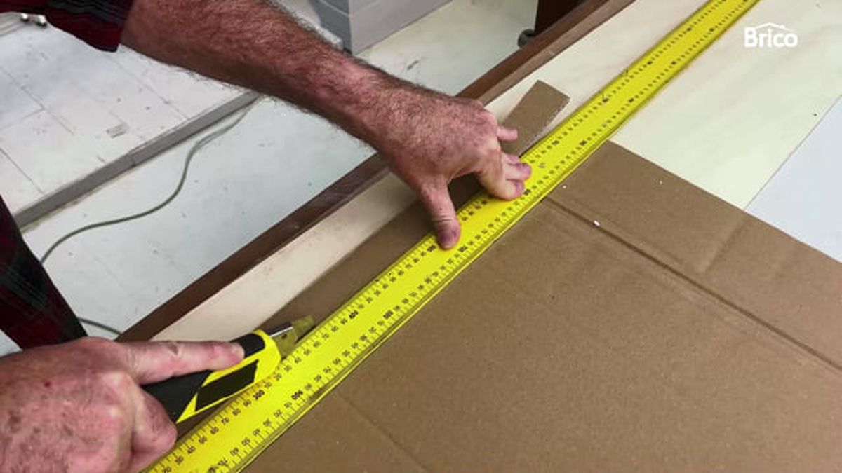 Brico 26 muebles de carton paso1