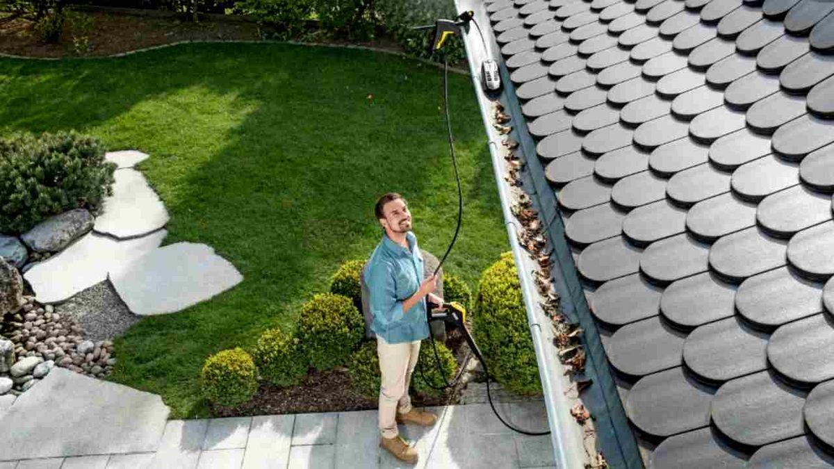 Set para limpiar canalones de Kärcher / Leroy Merlin