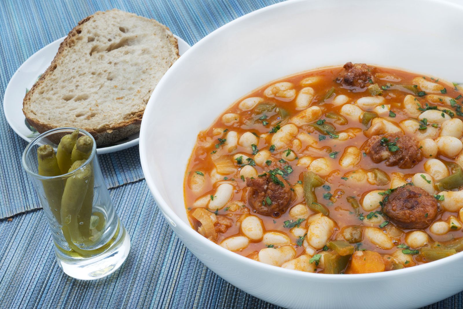 5919 1 Alubias blancas con chorizo (1305) xl