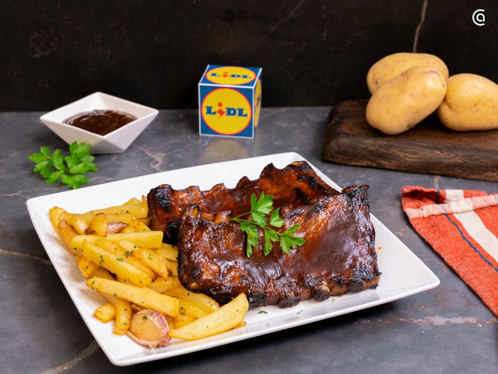 Aprende a preparar unas tiernas y jugosas costillas de cerdo a la barbacoa