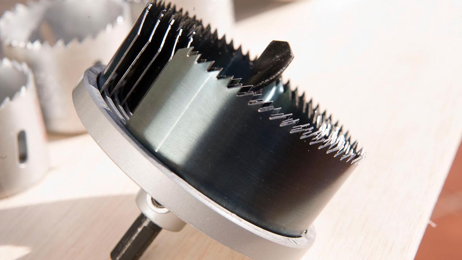 brico 0542 1 Sierras corona inicio