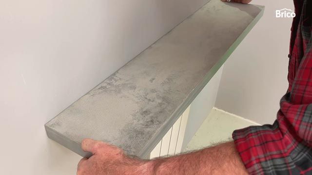 Como hacer una balda flotante de estilo industrial paso 13