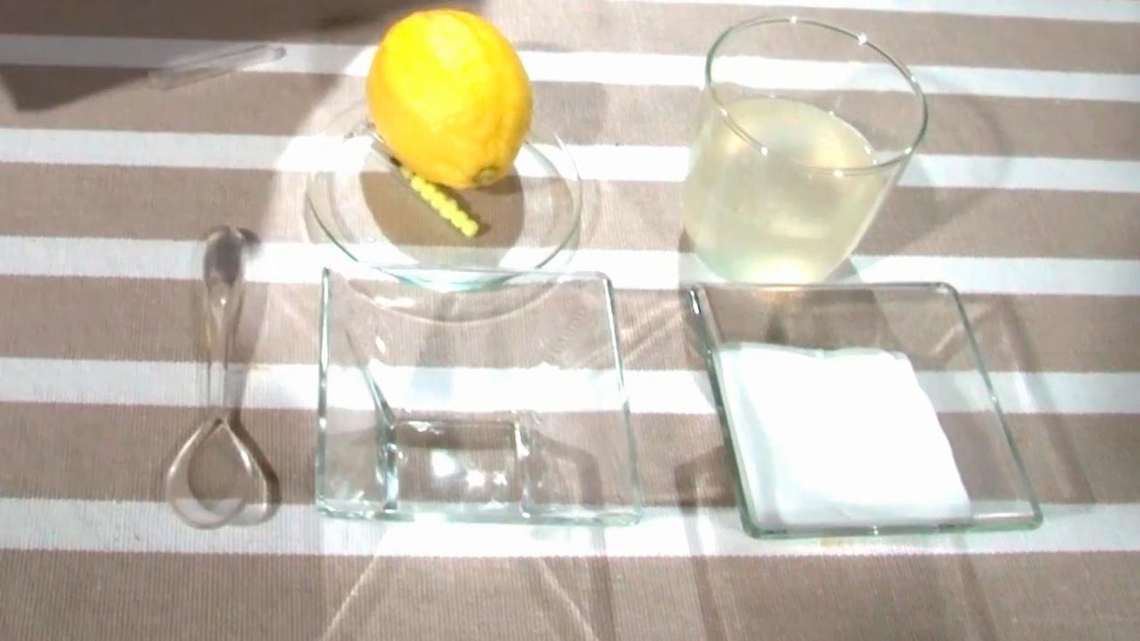 belleza cuidado dientes blancos enjuague limon bicarbonato