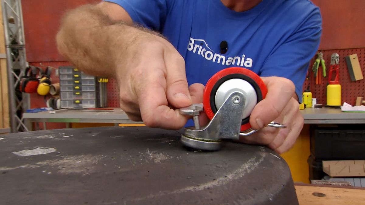 Jardinera de hormigón móvil paso 11