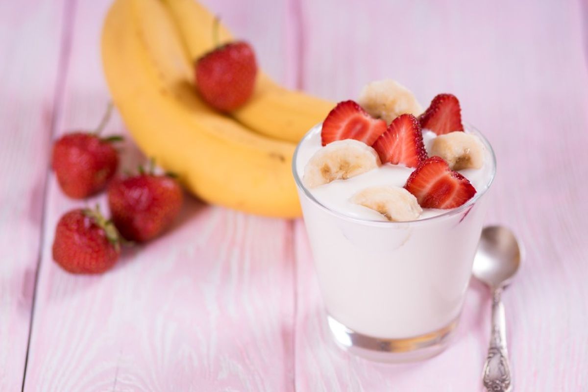 Exfoliante con fresas, yogur y plátano