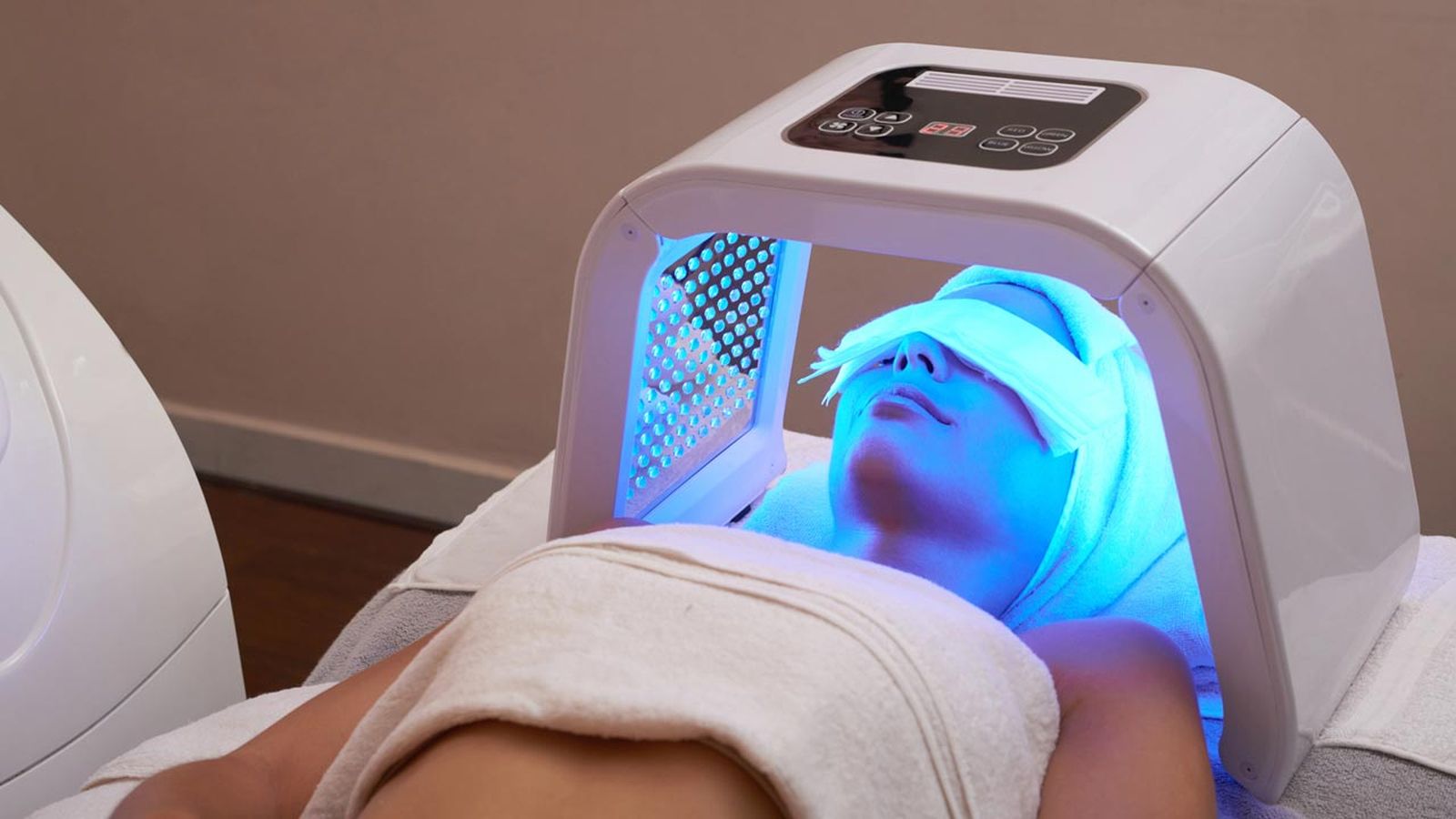 mascaras luz led belleza azul