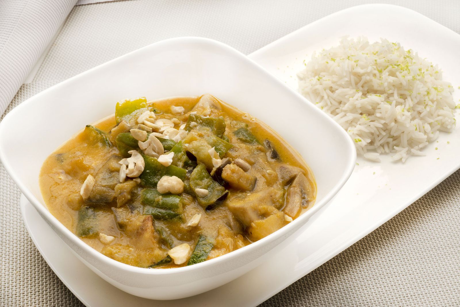 6160 1 Verduras al curry con arroz basmati xl