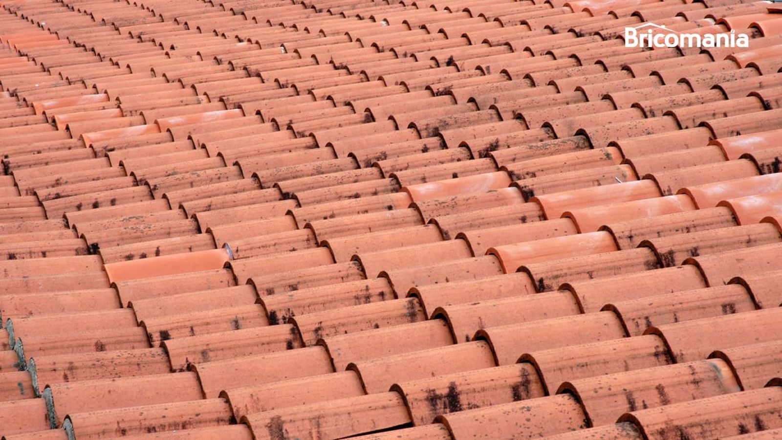 como aislar un tejado ya construido xl