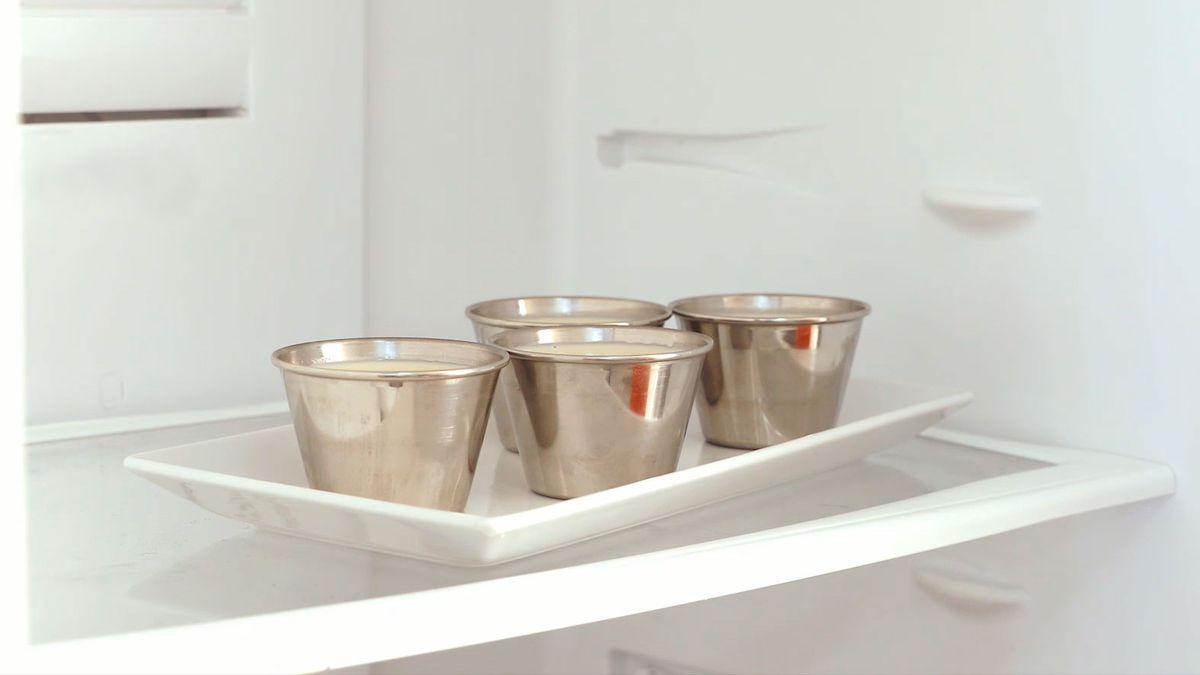 Receta de panacota con salsa de cerezas   paso 4