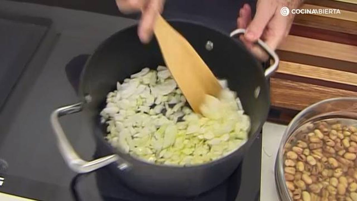 KARL7119 Potaje habas secas hierbabuena paso 1