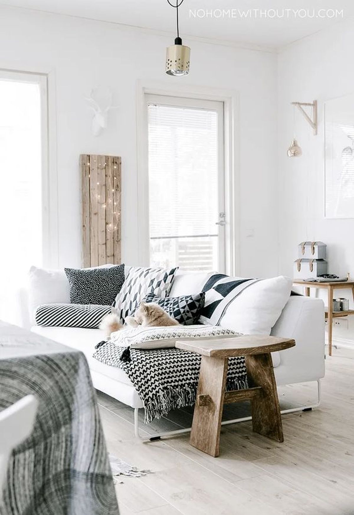 salones grises blancos mas blanco que gris pinterest delikatissen