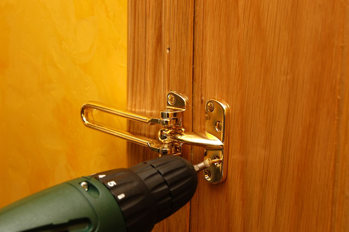 Sistemas de seguridad para puertas paso 4