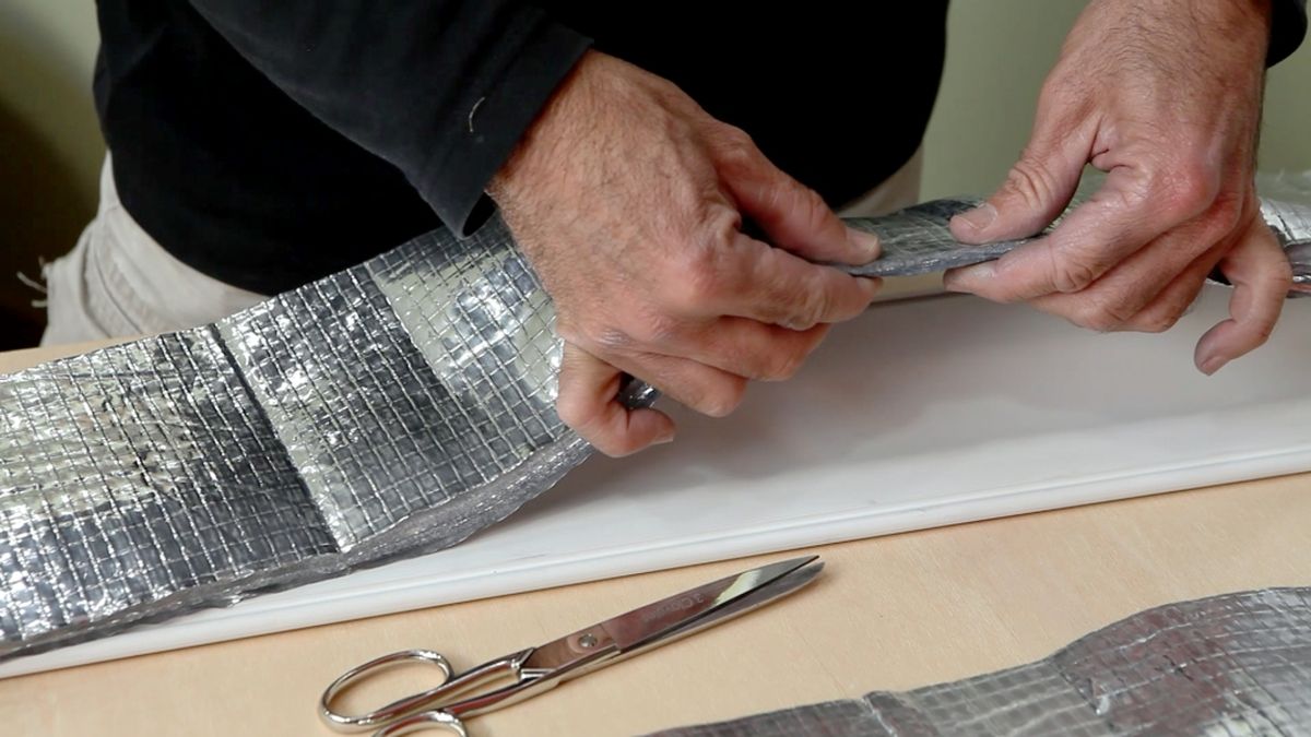 Aislar la caja de persiana paso 3