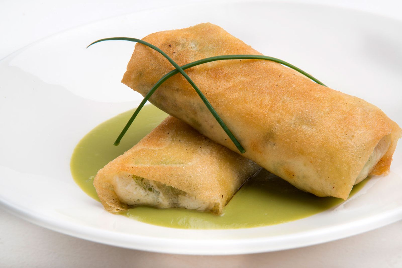 5573 1 Rollitos de jamon y piña (958) xl