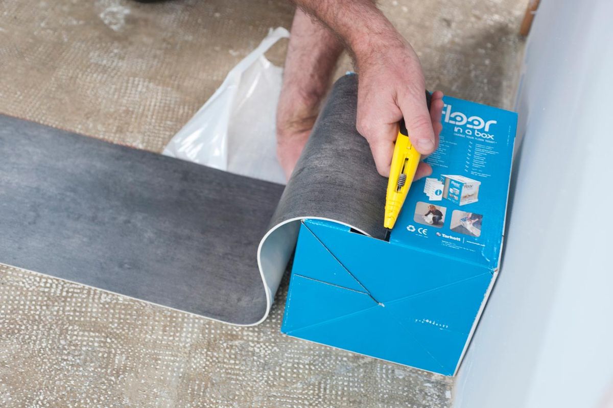 Como colocar suelo vinilico paso 3