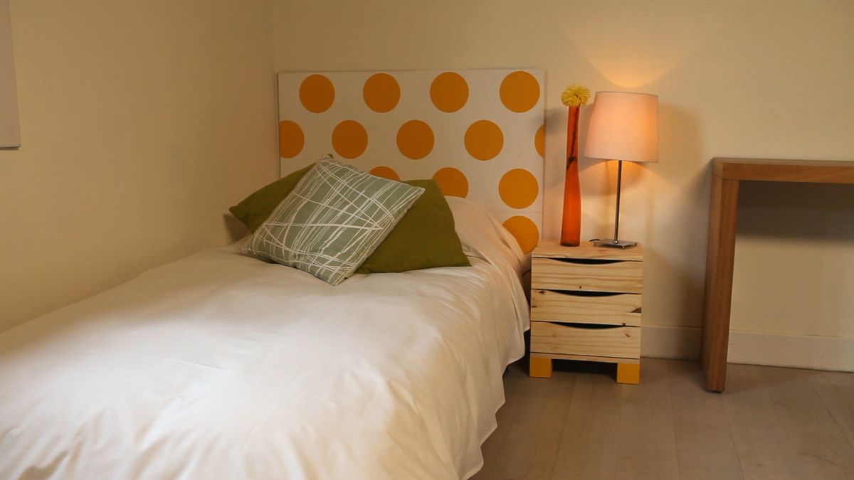 Hacer una mesilla con una cajonera