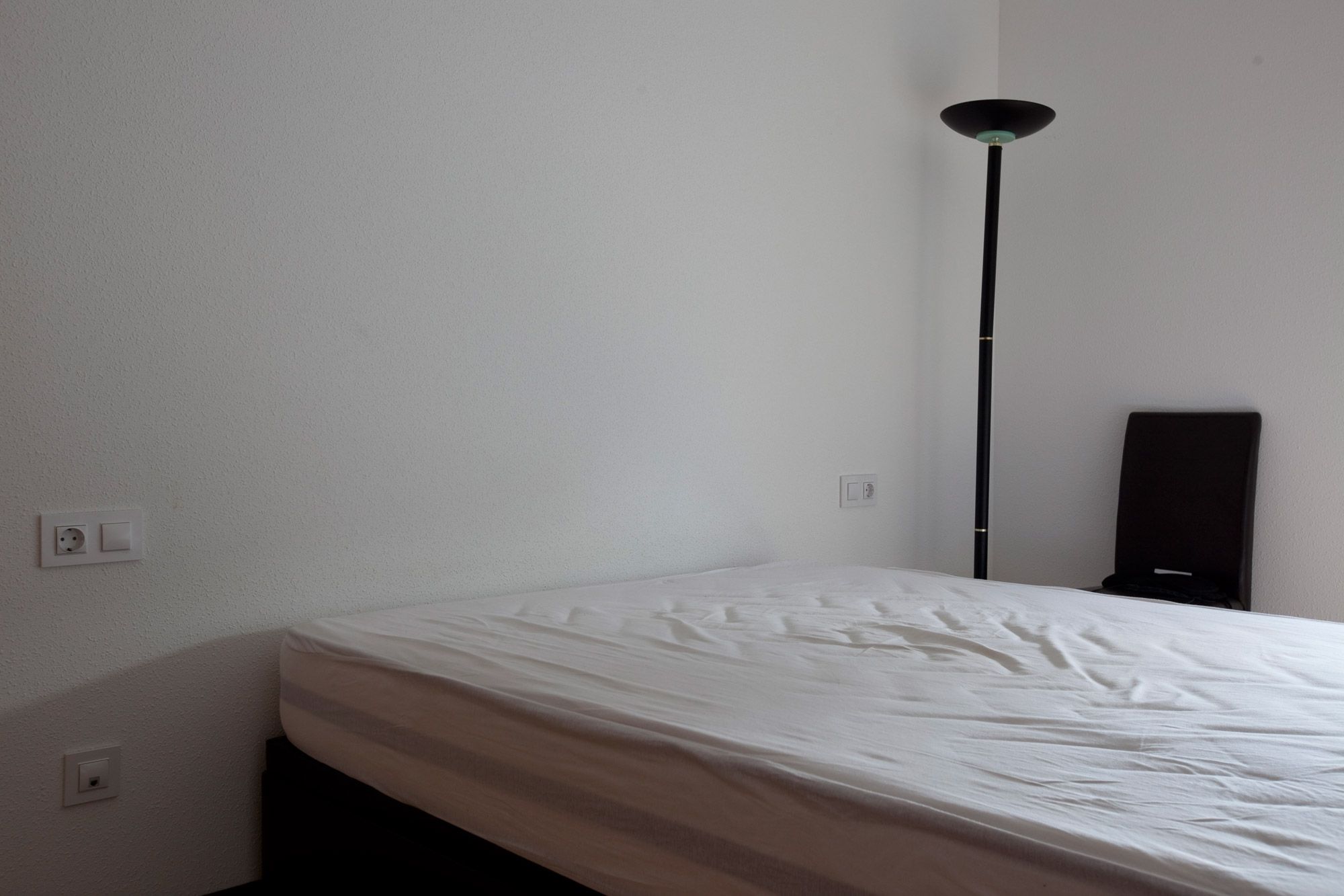Decorar habitación surfera paso 1