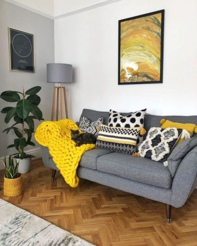 salon gris marengo con amarillo 2
