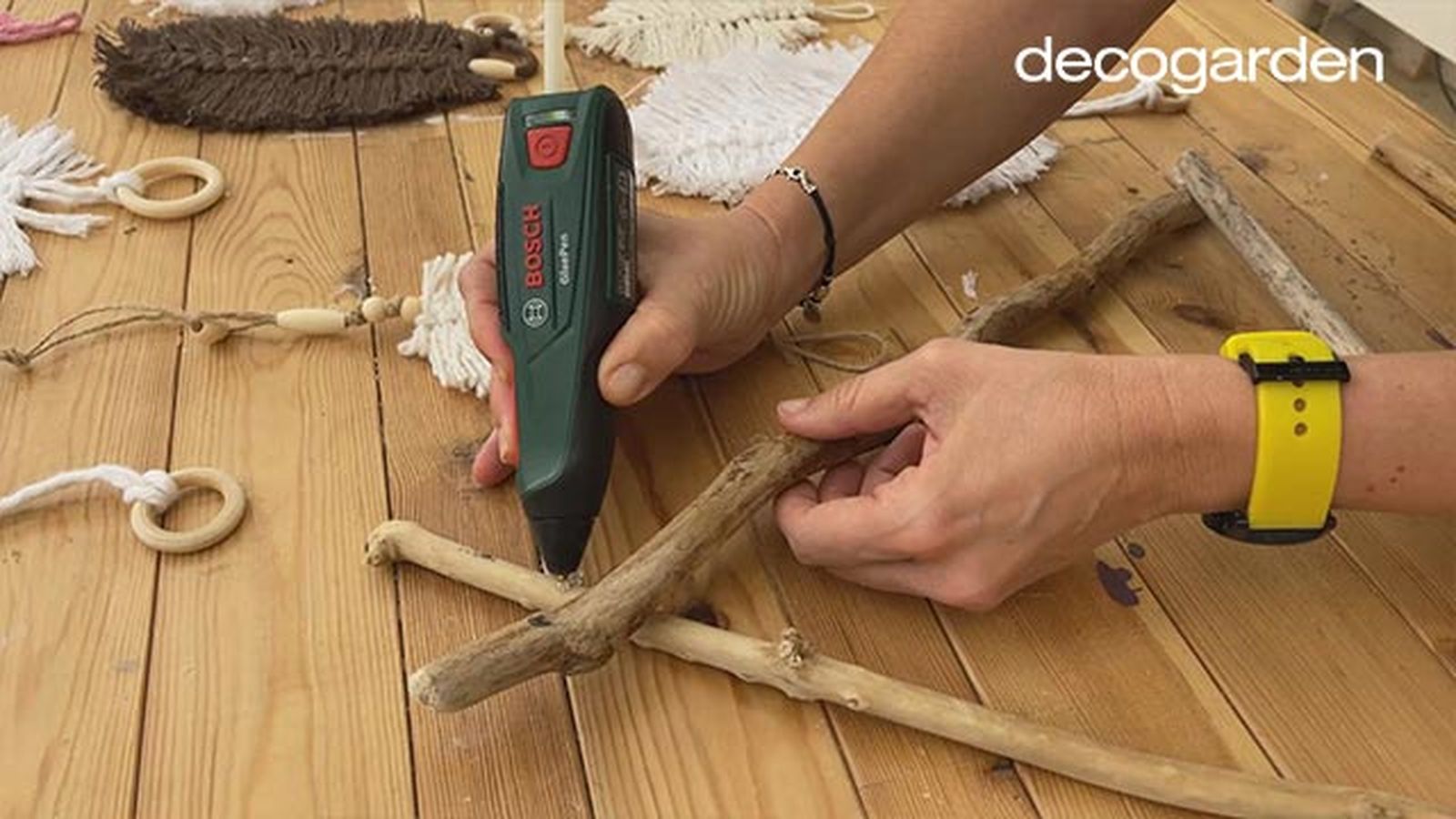como hacer hojas de macrame paso 12