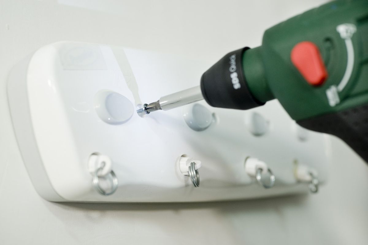 brico 0643 1 instalar tendedero ropa paso 5