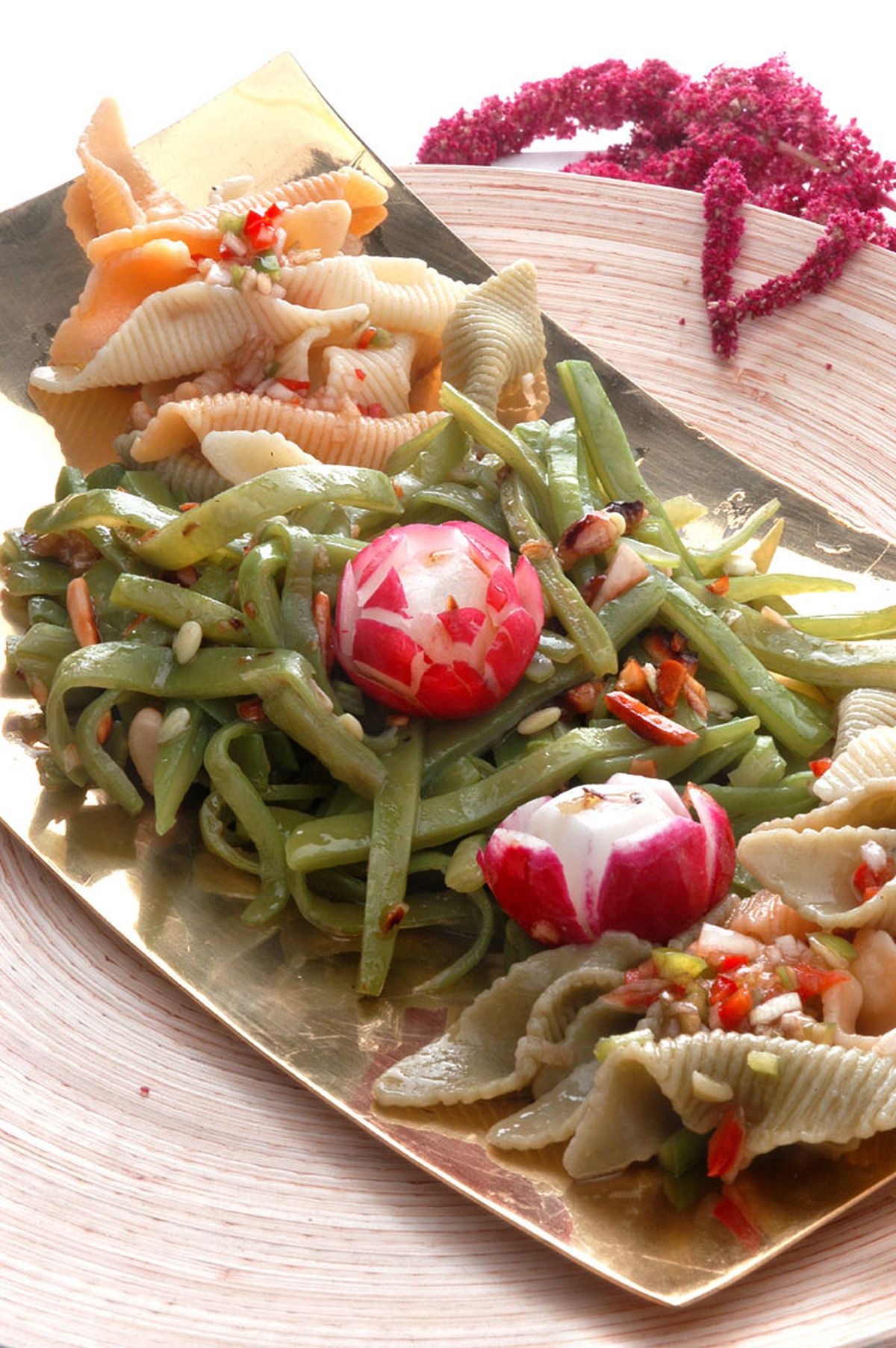 Ensalada de pasta y judías verdes