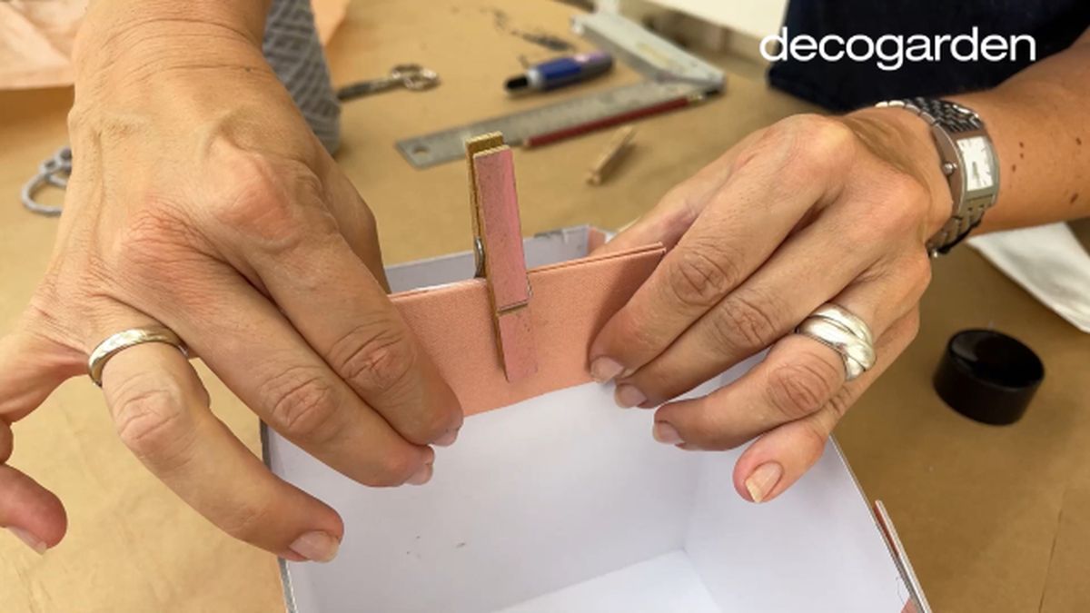 decorar caja carton zapatos paso 9