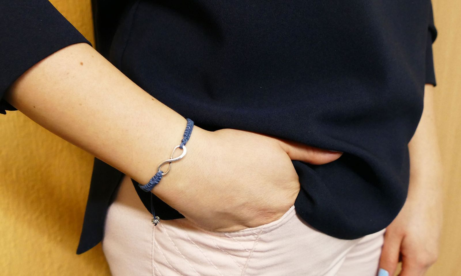 cómo hacer una pulsera macrame