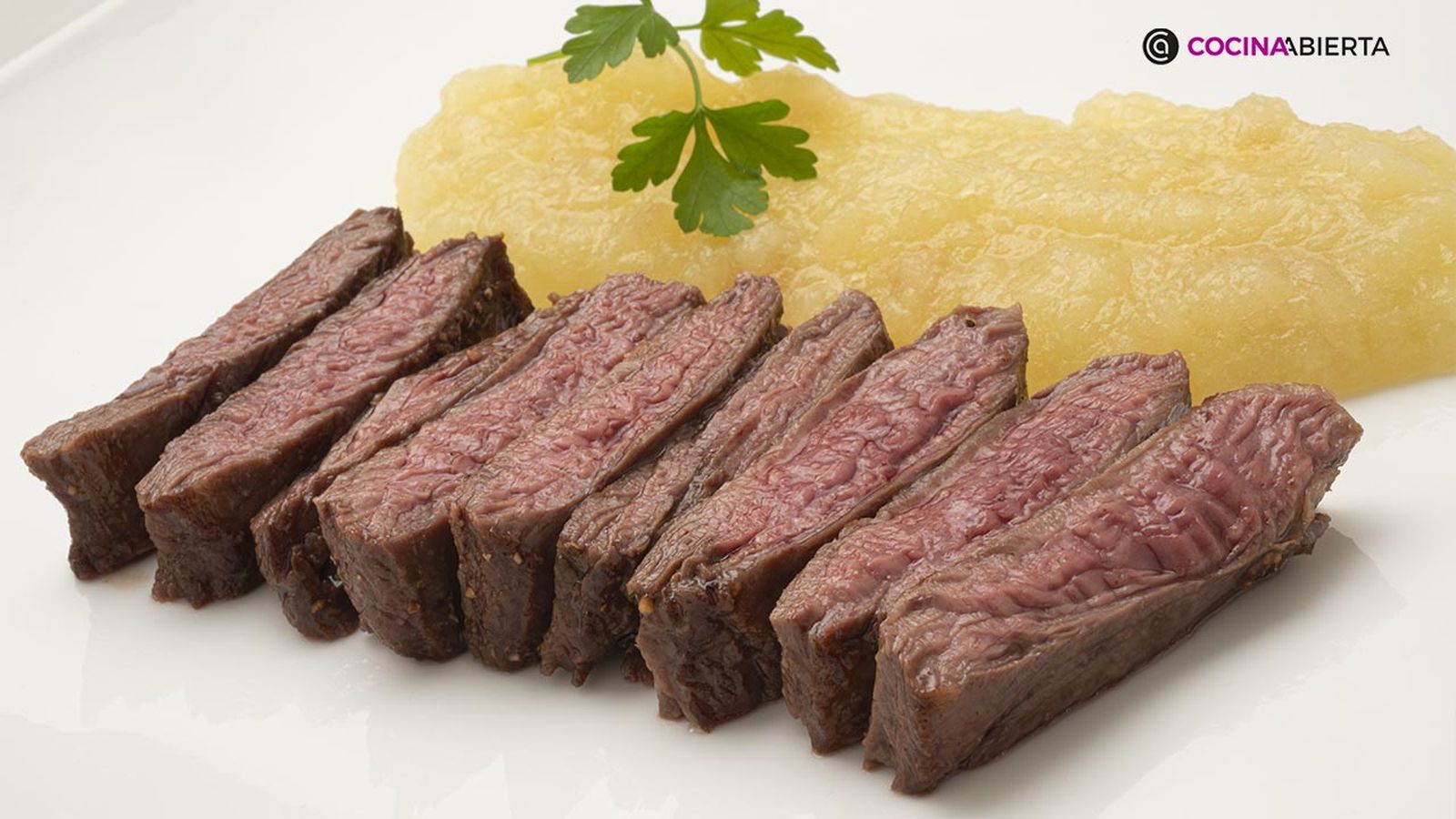 karl6870 entrecula de ternera con pure de manzana