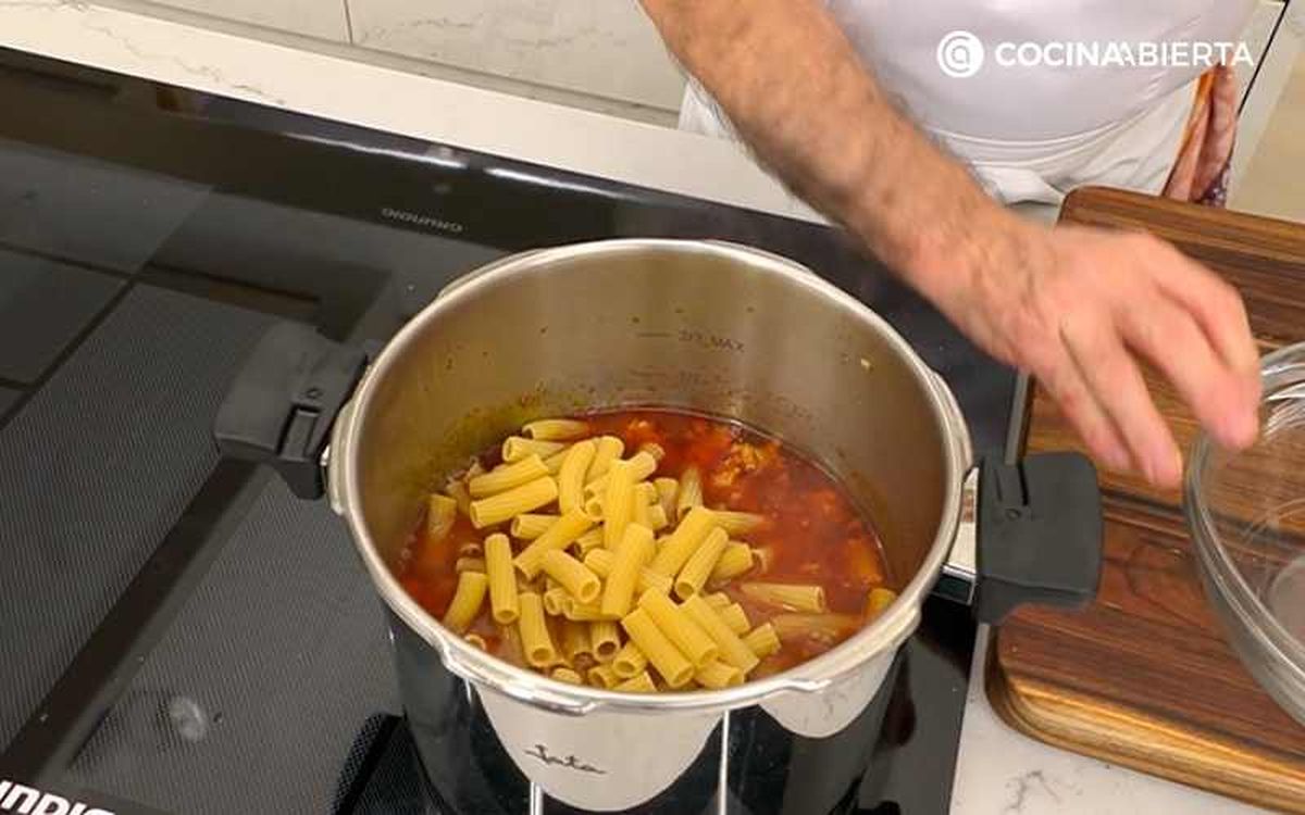 Incorpora los macarrones