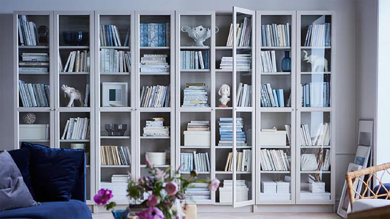 1 Estanterías de salón grandes aliadas para mantener el orden 1